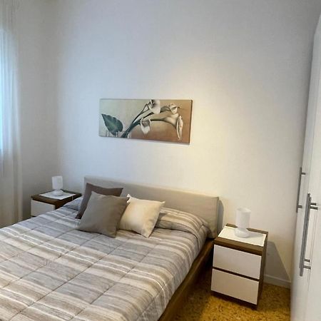 Casa Lia 47 Apartment Viareggio Ngoại thất bức ảnh